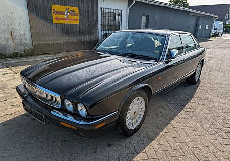 Jaguar XJ Sovereign 4.0