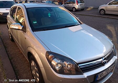 Opel Astra Automatik Klima neuer Tüv Inspektion neu
