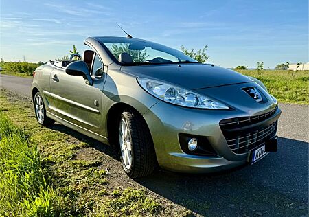 Peugeot 207 CC Roland Garros 120 Automatik Roland Garros