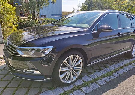 VW Passat Variant Volkswagen 2.0 TDI SCR 140kW DSG Highlin...
