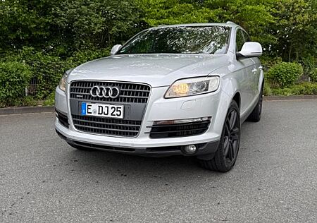 Audi Q7 3.0 TDI Quattro 20ZOLL XENON TÜV