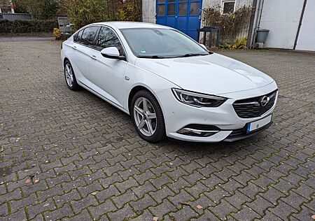 Opel Insignia 2.0 Diesel Innovation Grand Sport Auto.