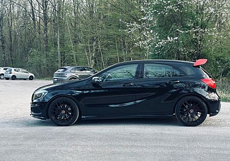 Mercedes-Benz A 250 AMG Line DCT AMG Line