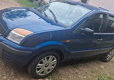 Ford Fusion 1,25 Ambiente, Guter Zustand, TÜV