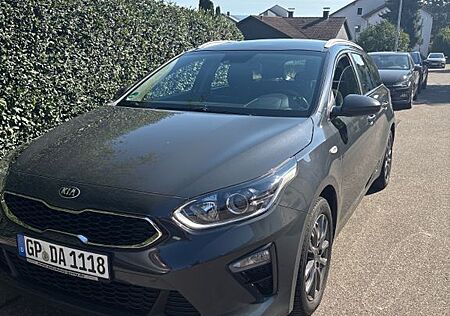 Kia Cee'd / Ceed 1.4 CVVT Edition 7 Edition 7