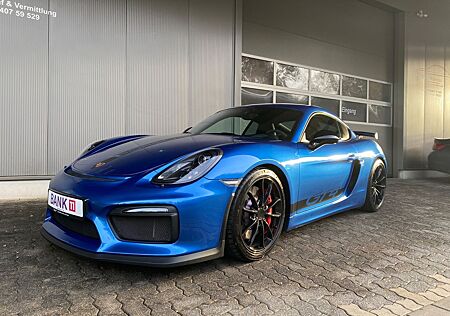 Porsche Cayman GT4