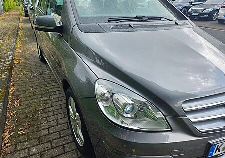 Mercedes-Benz B 170 BlueEFFICIENCY -