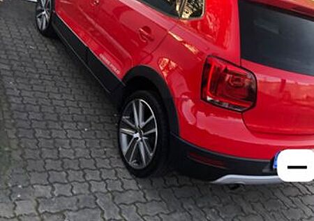 VW Polo Volkswagen Cross 1.4 AHK,Navi, BI-XENON Tempomat SHZ
