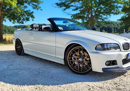BMW 330Ci -