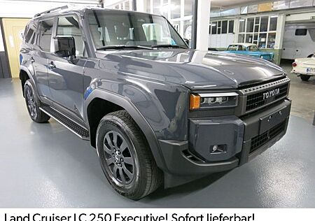 Toyota Land Cruiser Executive+NaviAutomatik+Kamera 360°