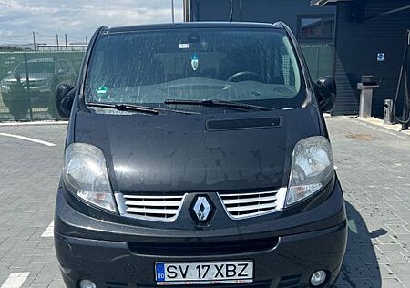Renault Trafic Black Edition