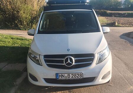 Mercedes-Benz V 220 B 220 d 4MATIC DCT -