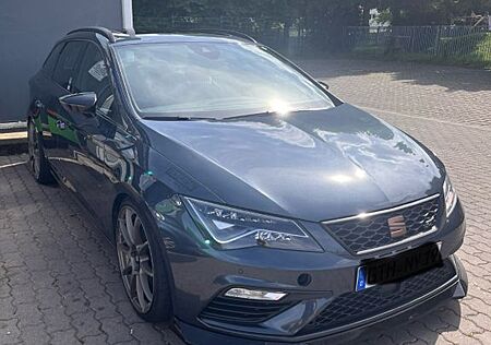 Seat Leon 2.0 TSI CUPRA DSG Sportstourer ST CUPRA