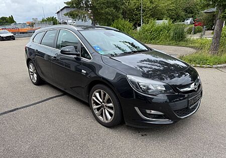 Opel Astra J Sports Tourer Sport,Tüv,08/26,PDC,SHZ,Le