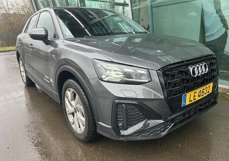 Audi Q2 S line