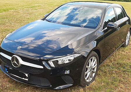 Mercedes-Benz A 200 -