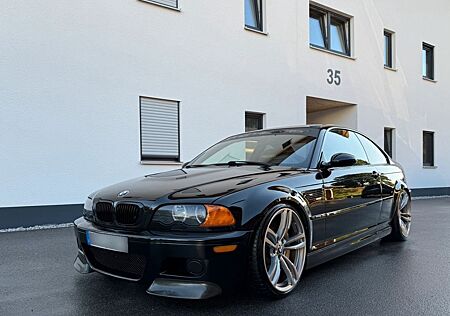 BMW M3 E46 / Schalter / Schwarz II / H&K / RECARO