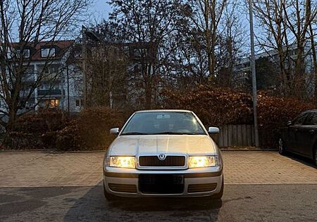 Skoda Octavia 1.4 Tour Tour