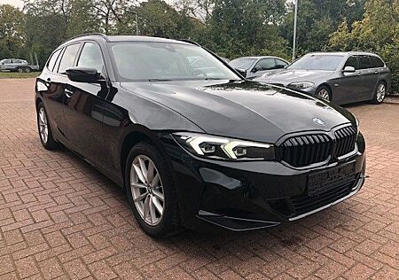 BMW 320 gebraucht kaufen BMW 320i Touring Aut. AHK, Lenkradheizung