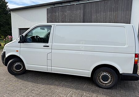 VW T5 Transporter Volkswagen Weiss, 2005 TÜV bis 07/26
