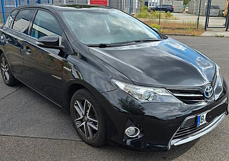 Toyota Auris gebraucht kaufen Toyota Auris Hybrid Scheckheftgepf. Tüv neu