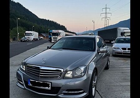 Mercedes-Benz C 220 CDI BlueEFFICIENCY ELEGANCE ELEGANCE