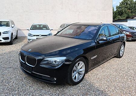 BMW 750 gebraucht kaufen BMW 750i *Navi*Leder*Soft-Clos*Kamera*xDrive*Head-Up*