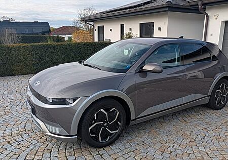 Hyundai IONIQ 5 72,6 kWh 160 kW Heckantrieb - techniq