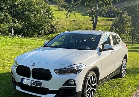 BMW X2 sDrive18i -