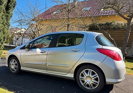 Peugeot 308 Premium 155 THP Premium