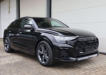 Audi Q8 gebraucht kaufen Audi Q8 55 TFSI qu S-Line *FACELIFT* BLACK-PAKET/PANO
