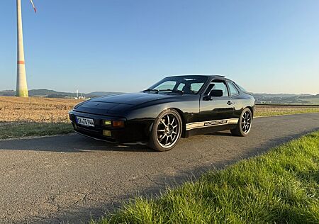 Porsche 944