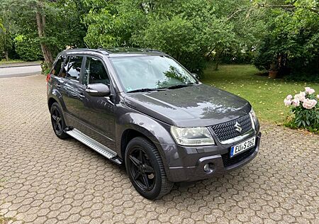 Suzuki Grand Vitara 2.4 VVT Club Automatik Klima 4X4