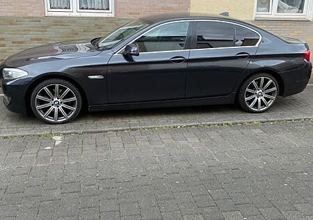 BMW 520d -