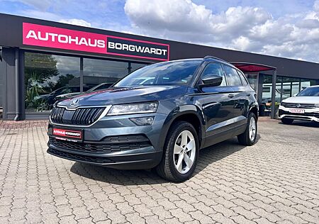 Skoda Karoq Ambition LED Navi AHK 8fach bereift Sitzhe