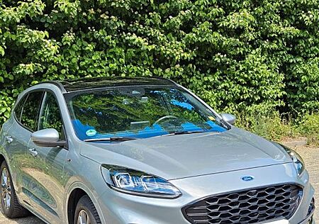 Ford Kuga 1.5 EcoBoost ST-Line X Panoramadach uvm.
