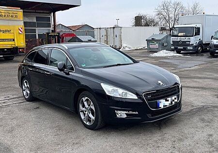 Peugeot 508 SW Gt Line* Sauber* Xenonlichter* 2,2 Diesel