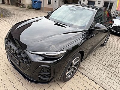 Audi SQ5 3.0 TFSI 270 kW quattro - fast VOLL!!!!