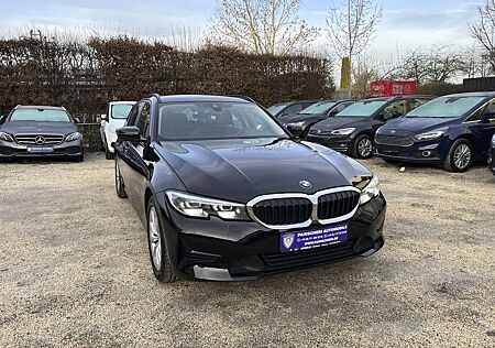 BMW 320 d Touring Aut. ACC+LEDER+AHK+TOTWINKEL+SPUR.