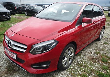 Mercedes-Benz B 200 Urban Automatik*Navi*Kamera*LED*SHZ*Leder