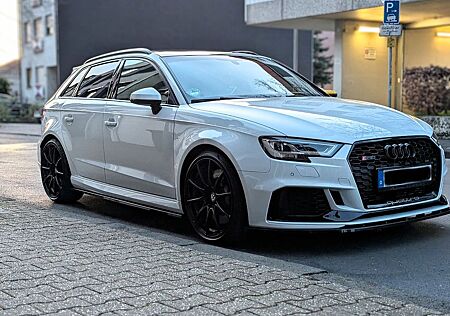 Audi RS3 2.5 TFSI S tronic quattro Sportback -