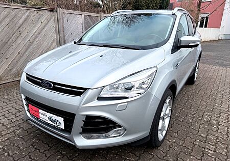Ford Kuga Titanium°Pano°AHK°Kamera°Xenon