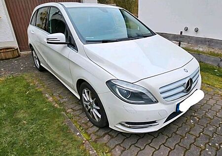 Mercedes-Benz B 200 Mercedes Benz B200 7G Autom Diesel Sitzheizun