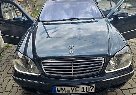 Mercedes-Benz S 430 - W220