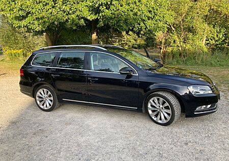 VW Passat Volkswagen 1.6 TDI Comfortline BMotion Tech Vari...