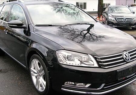 VW Passat Volkswagen 2.0 TDI 4MOT Highline BlueMotion Tech...