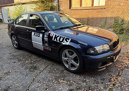 BMW 328i -