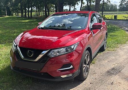 Nissan Qashqai 1.3 DIG-T DCT 159PS N-CONNECTA N-CON...