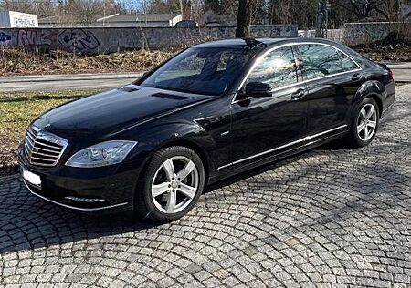 Mercedes-Benz S 350 BlueTEC L / Vollausstattung / DEFEKT