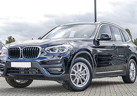 BMW X3 xDrive30d ADVANTAGE HiFi LED WLAN Standhzg.